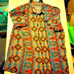 Vatpave vintage (?) Button up . Hawaiian /psychedelic print .